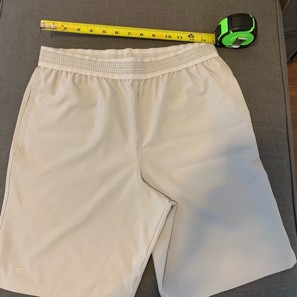 Fabletics Fundamental I Short 9” - Picture 2 of 3